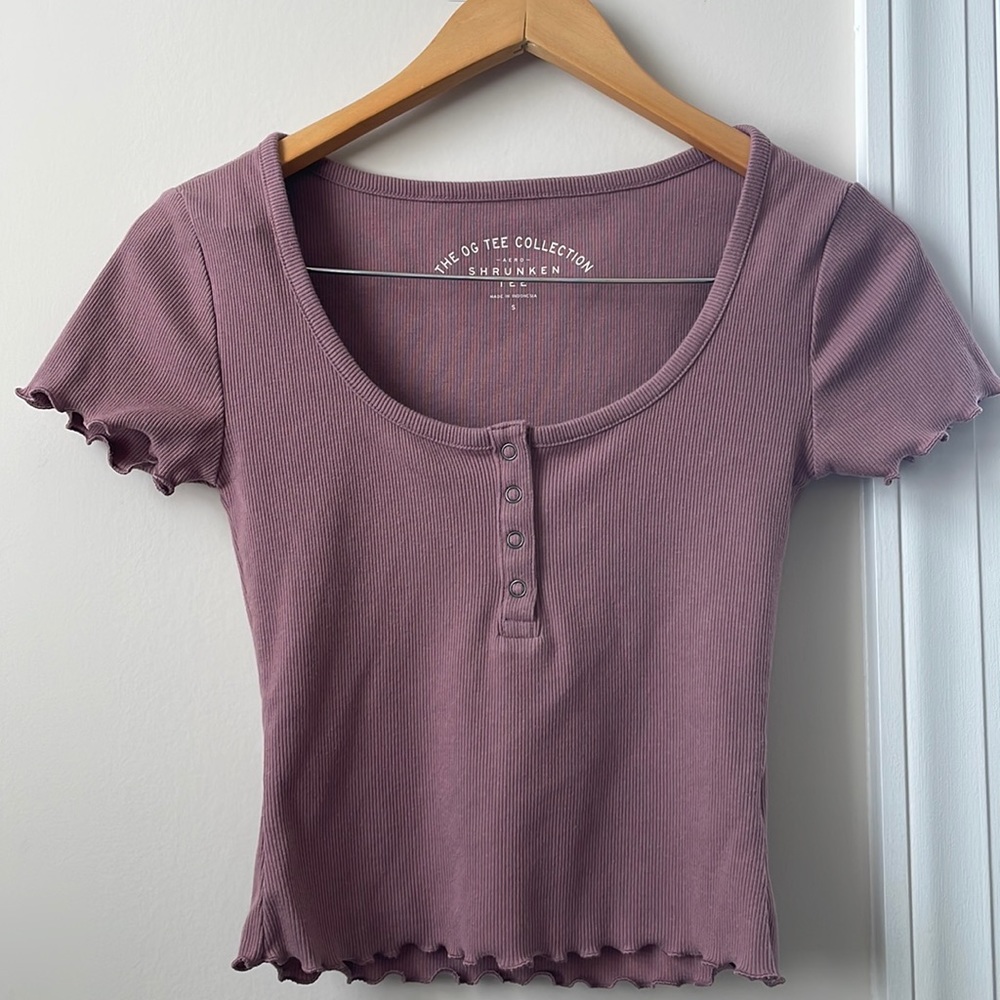 Aeropostale the OG Tee collection Mauve Pink size Small Cropped Henley Tee